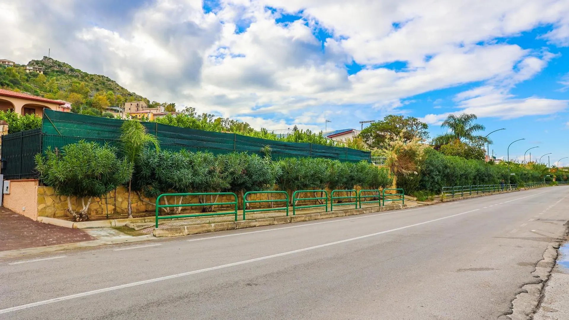 טראביה B&B Giardino Dei Cedri לינה וארוחת בוקר