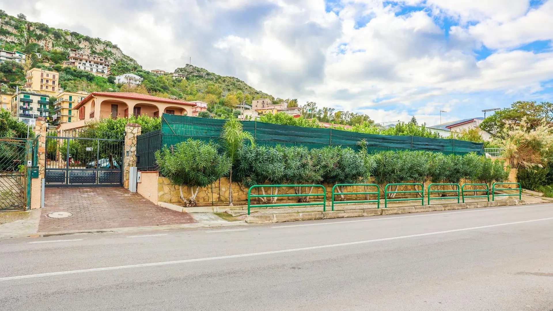 טראביה B&B Giardino Dei Cedri 0*,